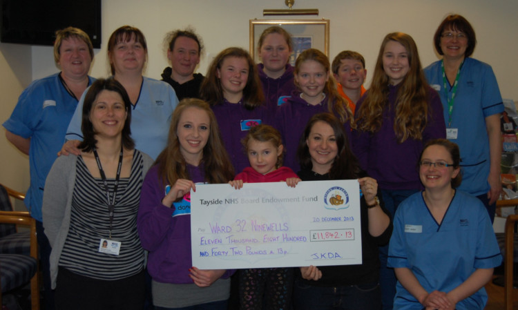 Pupils of Jenny Kings Academy of Dance with staff from ward 32 at Ninewells.