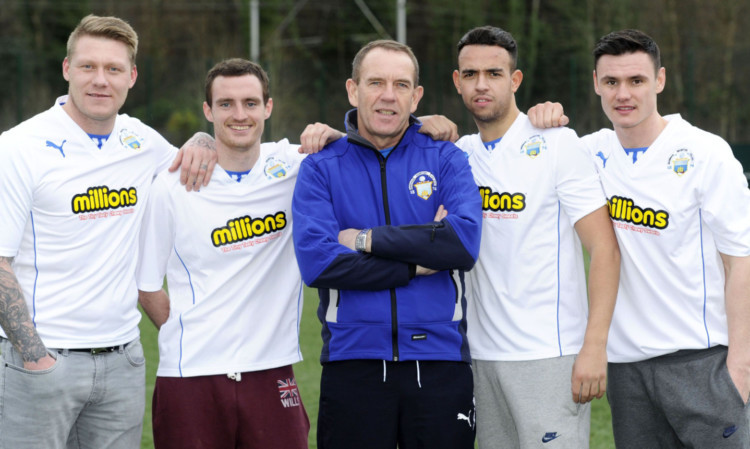 Kenny Shiels with signings (from left) Garry O'Connor, David Robertson, Darren Cole and Jamie McCormack.