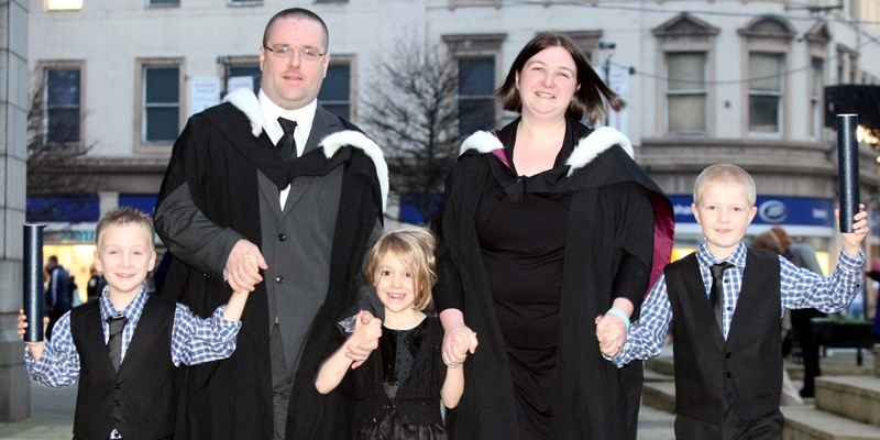 Steve MacDougall, Courier, City Square, Dundee. University of Dundee Graduation. Pictured, husband and wife graduates Amanda Hegarty (Adult Nursing) and James Hegarty (Mental Health Nursing) have just completed their three studies at the University. Pictured here with their children (left to right) Ryan (aged 6), Hannah (aged 6) and Sean (aged 9).