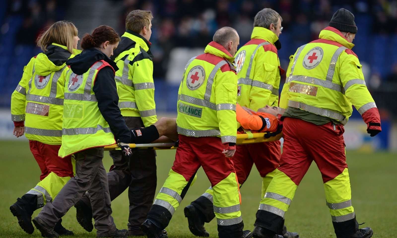 12/01/14 SCOTTISH PREMIERSHIP
ICT v DUNDEE UTD (1-1)
TULLOCH CALEDONIAN STADIUM - INVERNESS
Dundee Utd striker Brian Graham is removed from the field on a stretcher bringing to an end his involvement in the match.