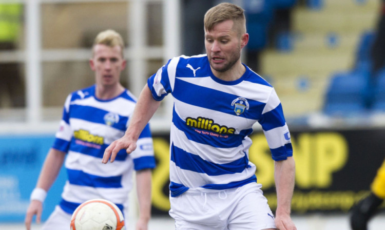 East Fife's new signing Kevin Rutkiewicz in action for Morton.