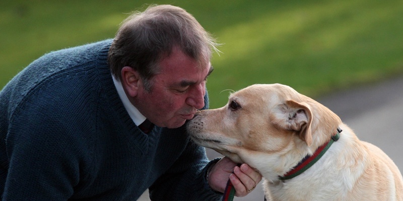 Steve MacDougall, Courier, Balhousie Castle, Perth. Mans Best Friend. Unofficial castle mascot 'Hackle' the dog has his own Facebook page with close to 700 friends. Pictured, Hackle with owner Jim Sandilands (Balhousie Castle caretaker).