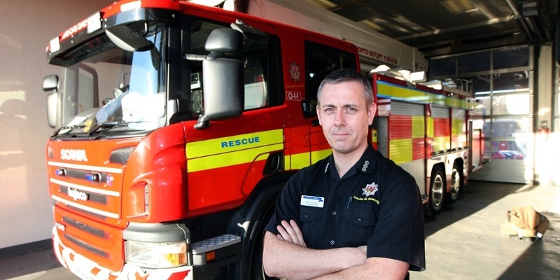 Steve MacDougall, Courier, Blackness Road Fire Station, Dundee. Picture of Roy Dunsire (Station Manager) alongside the new fire engine.