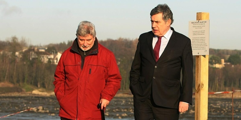 DOUGIE NICOLSON, COURIER, 16/01/12, NEWS.

Pic shows MP Gordon Brown at Dalgety Bay today, Monday 16th January 2012, with Colin McPhail - Chairman of the Dalgety Bay Community Council. Story by Claire, Kirkcaldy office.