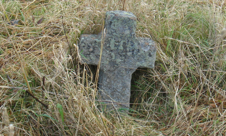 The memorial cross.