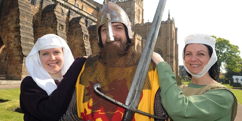 Getting ready for the Bruce festival at Dunfermline Abbey