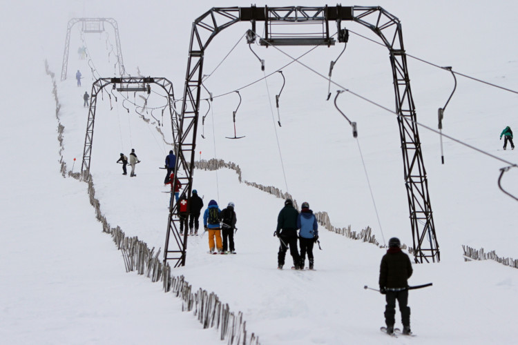 Skiers and snowboarders have been taking advantage of the heavy snowfall at Glenshee.