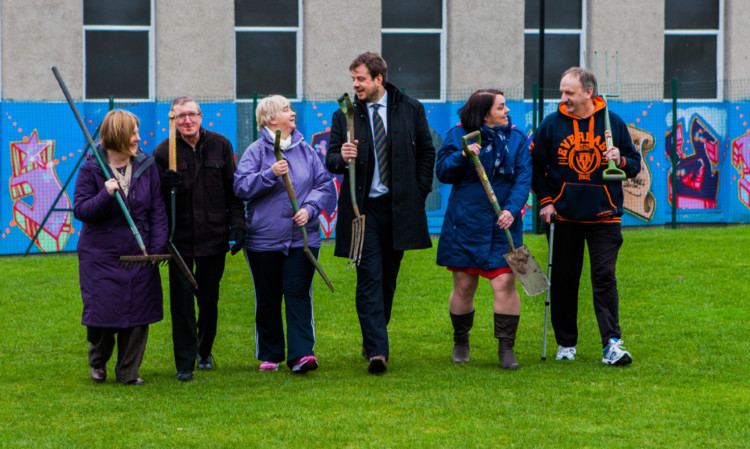 From left: community officer Olive Smiles with group members Colin Summers, Yvonne Tosh, Councillor Craig Melville, Angela Marlow and Garvie Jamieson.