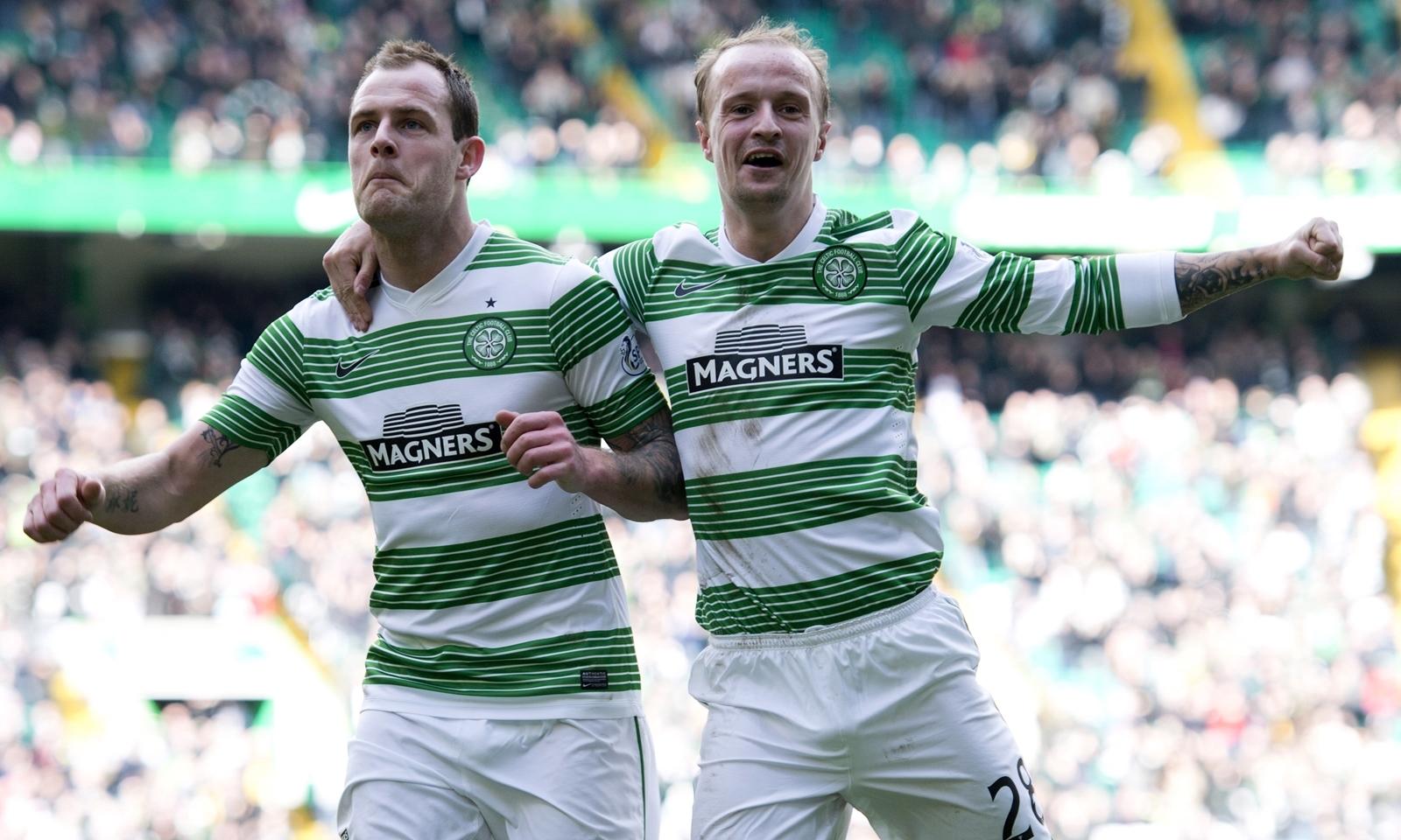 16/02/14 SCOTTISH PREMIERSHIP
CELTIC v ST JOHNSTONE (3-0)
CELTIC PARK - GLASGOW
Anthony Stokes (left) is congratulated by Leigh Griffiths after giving Celtic a 1-0 lead.