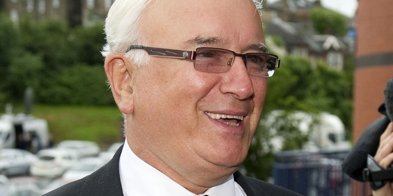 03/07/12
HAMPDEN - GLASGOW
East Fife Chairman Sid Collumbine speaks with the press ahead of the SFL meeting