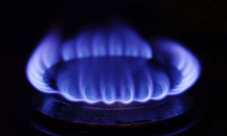 General view of gas rings on a cooker at a home in London ... General Stock - Gas Hobs ... 18-01-2012 ... London ... UK ... Photo credit should read: Yui Mok/PA Archive. Unique Reference No. 12526460 ...