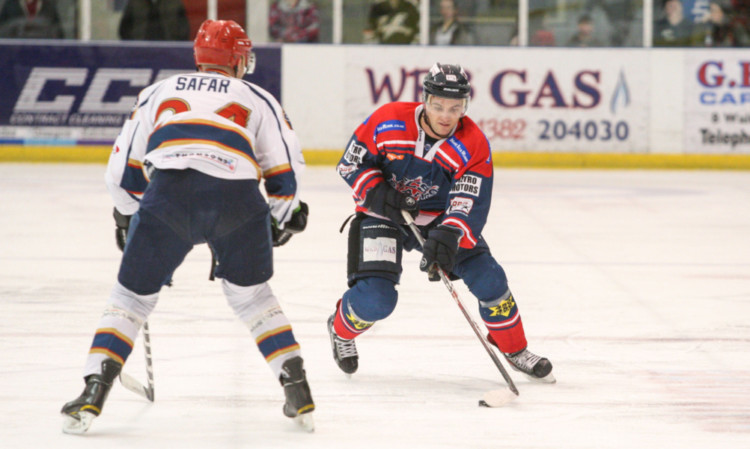 Jack McLellan continued his fine scoring form by netting Stars only goal in their defeat in Fife.