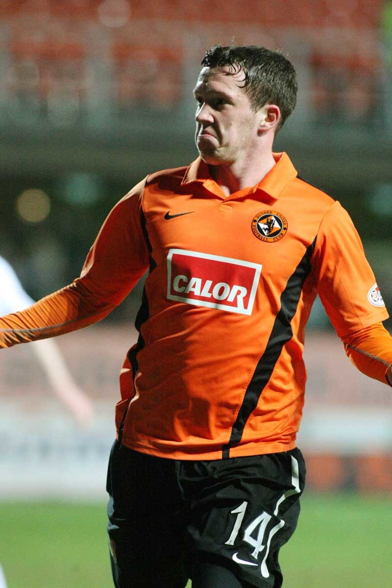 DOUGIE NICOLSON, COURIER, 07/03/11,SPORT.
DATE - Monday 7th February 2011.
LOCATION - Tannadice Park, Dundee.
EVENT - Dundee United V Aberdeen.
INFO - Danny Swanson is non-plussed after scoring Uniteds' 3rd goal.
STORY BY -