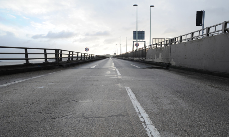 Kim Cessford - 05.12.13 - pictured is the deserted Tay Road Bridge which was closed due to the high winds