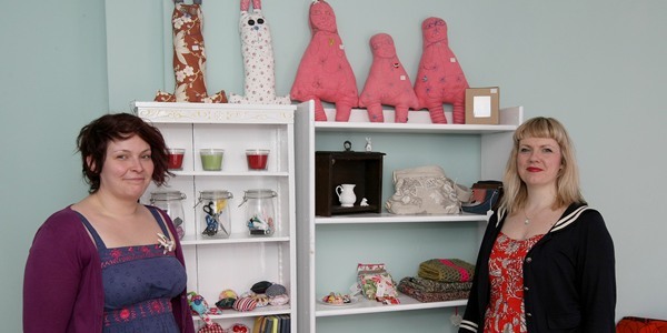 Kim Cessford, Courier - 21.03.11 - feature pic of owners of new craft space called 'Two Dolls', 73 Meadowside - pictured are l to r - Jill Skulina and Zoe Venditozzi