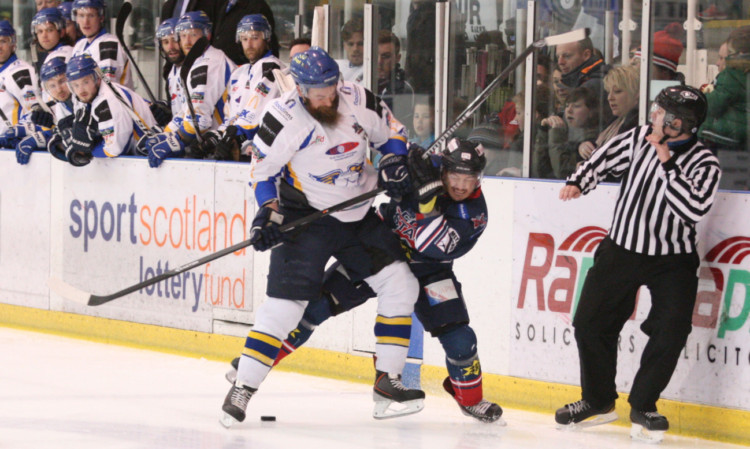 Matt Nickerson, left, clashes with Dundee Stars Billy Bagron during the play-off quarter-finals last week.