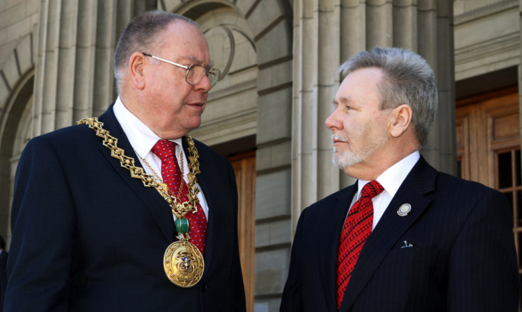 Dundee Lord Provost Bob Duncan with STUC president Harry Frew outside the Caird Hall.