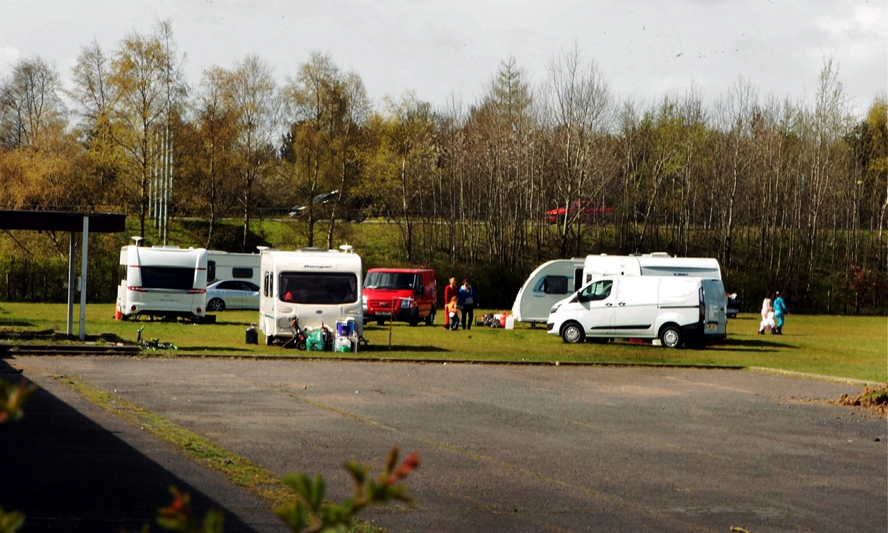 John Stevenson. Courier. 17/04/14. Fife. Glenrothes. Eastfield Industrial Estate. Pic shows some of the travelling people who have set up in the grounds of the former Pico premisses.