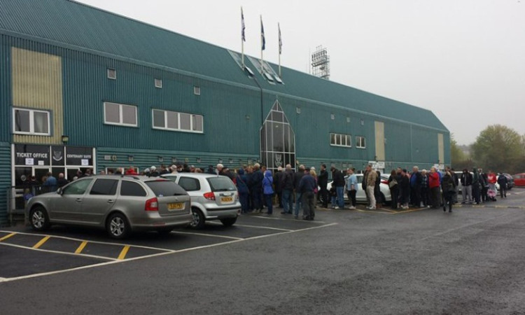 Fans queuing at McDiarmid today.