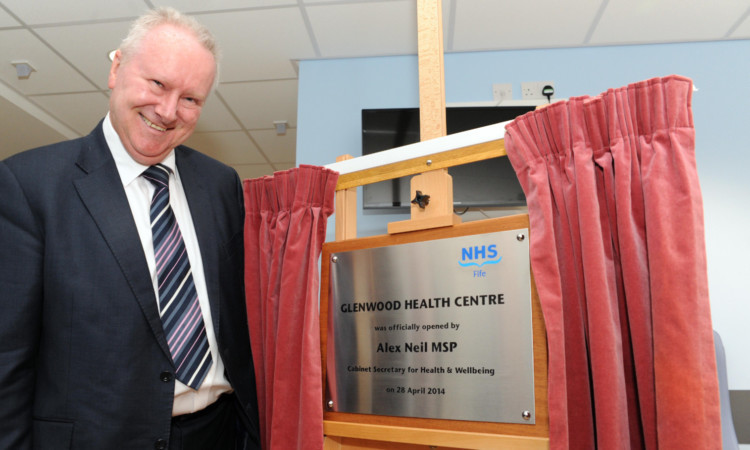 Health Secretary Alex Neil officially opens Glenwood Health Centre in Glenrothes.