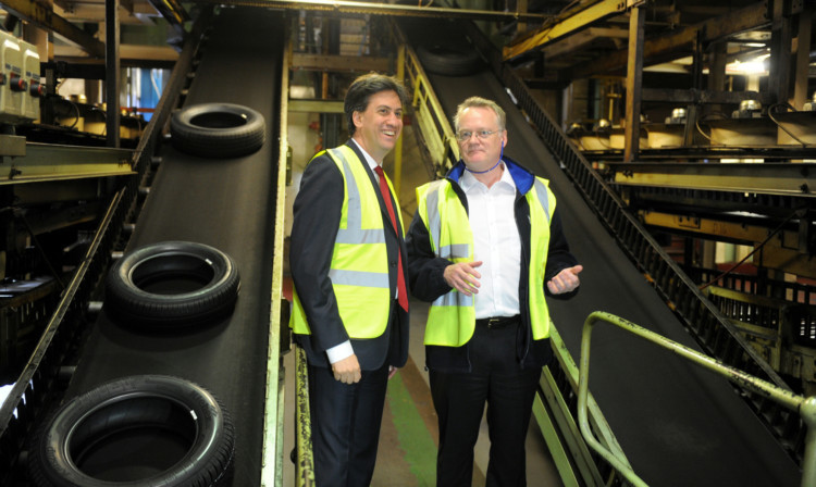 Ed Milliband touring Michelin in Dundee with general manager John Reid on Friday.