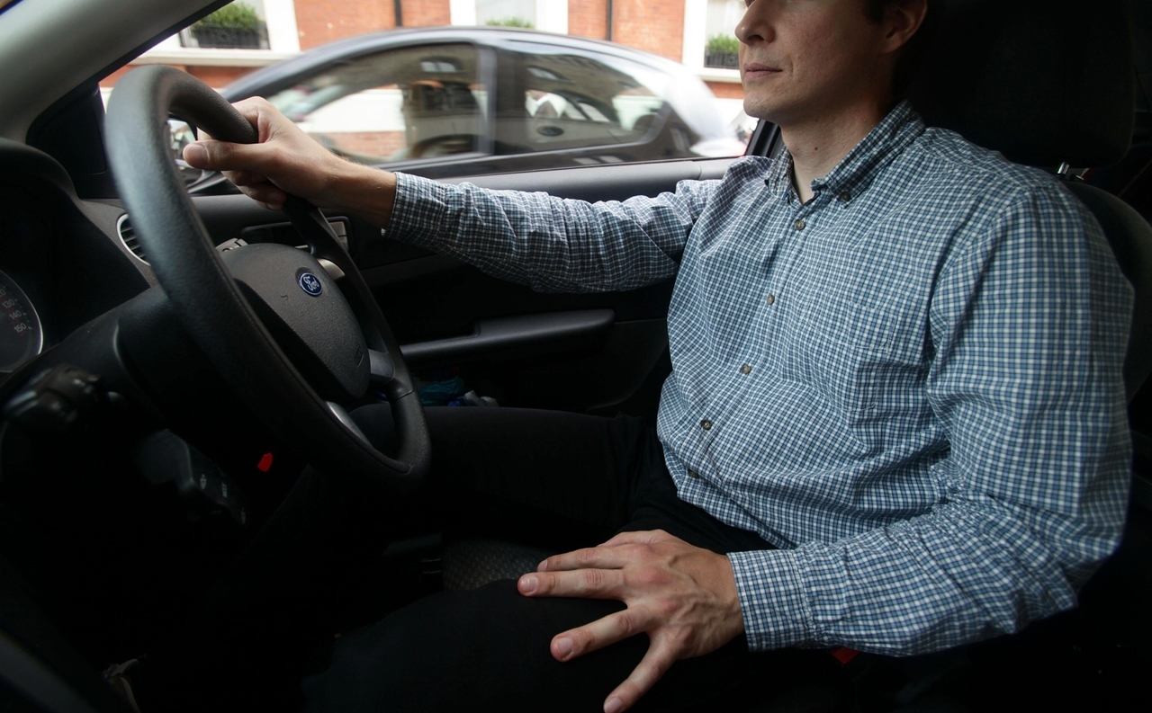 A driver pictured behind the wheel without a seatbelt on as almost 5% of drivers are not wearing seatbelts, an AA survey of 40,000 vehicles has showed. PRESS ASSOCIATION Photo. Issue date: Wednesday June 15, 2011.  The motorists said its volunteer 'streetwatchers' had been monitoring drivers at junctions and roundabouts across the country. See PA story TRANSPORT Seatbelts.