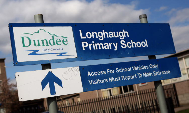 Kris Miller, Courier, 16/04/12. Picture today shows sign for Longhaugh Primary School for file.