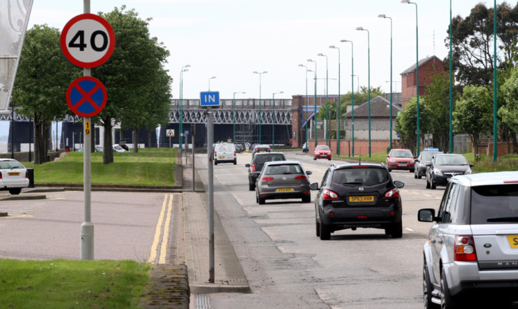 Plans to shrink Riverside Drive from four lanes to two have not been welcomed by Dundee Civic Trust.