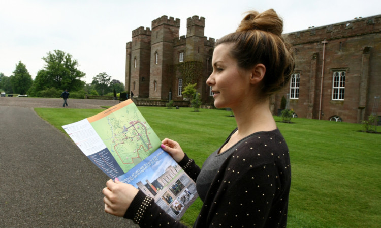Linzi Ireland with the new Scone Palace walking guide.