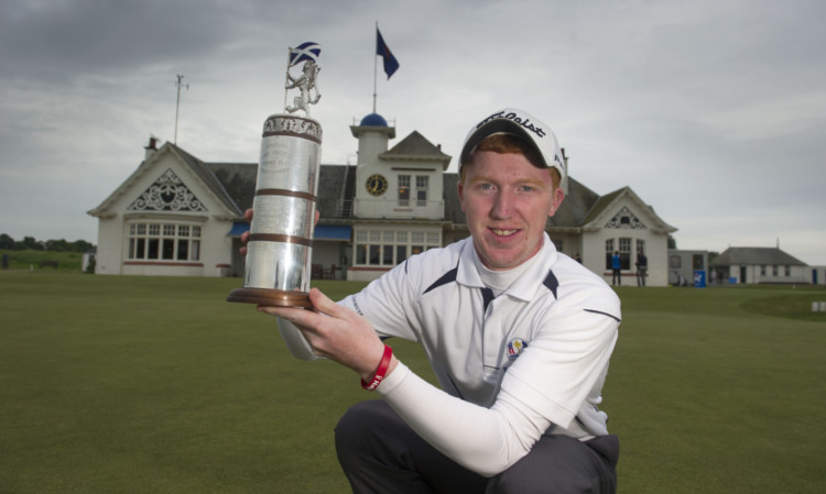 Dubliner Gavin Moynihan with the Scottish Strokeplay Championship title after his success at Panmure.