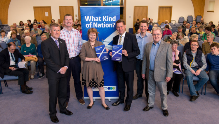picture by fraser band 07984 163 256 fraserband.co.uk

ordered job - words by perth office

What Kind of Nation - join the debate tour at Letham St Marks Church, Perth.

From left, Willie Rennie MSP, Dave Doogan, Roseanna Cunningham MSP, Murdo Fraser MSP, Rev Jim Stewart and Dr Fred Drummond from the Evangelical Alliance.