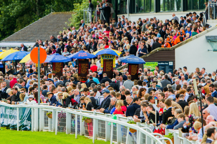 The City of Perth Gold Cup day was held on Sunday. It is estimated that between 6,000-8,000 racing fans turned out in the sunshine for the event, which is regarded as one of the most important in the calendar for Perth racecourse.