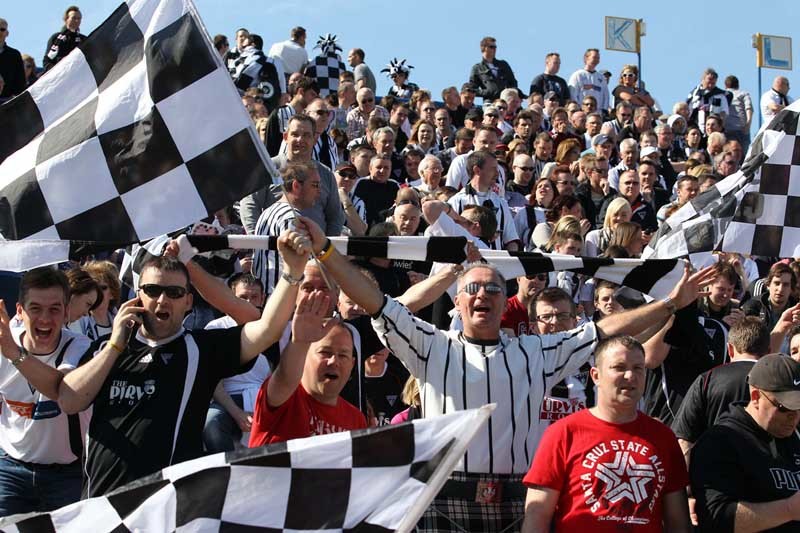 30/04/11 Chris Austin Sunday Post



Greenock 



Pars fans    during the SFL game at Cappielow.