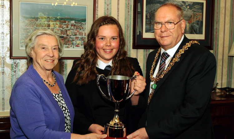 Winner Erin Findlay with Burgess charity trustee Margaret Hutton and Lord Provost Bob Duncan.