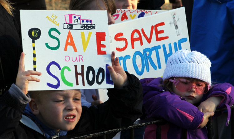 Parents and children protesting outside Pitcorthie Primary School in October 2013.