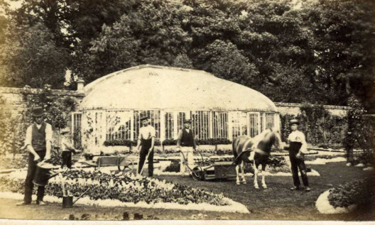 House of Duns glass house in the late 19th century.