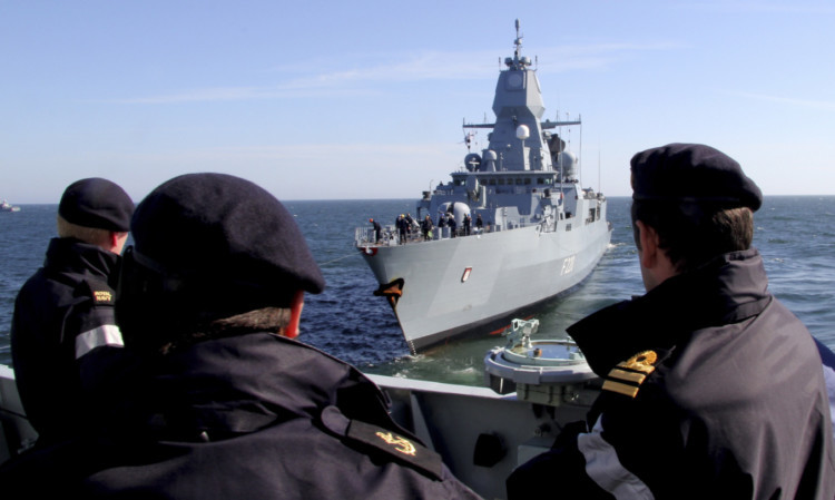 FGS Hamburg coming alongside HMS Montrose in preparation for a towing exercise as part of BALTOPS 2014.