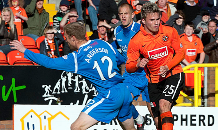 Steven Anderson  goes into the challenge with  David Goodwillie before the striker's move to England.