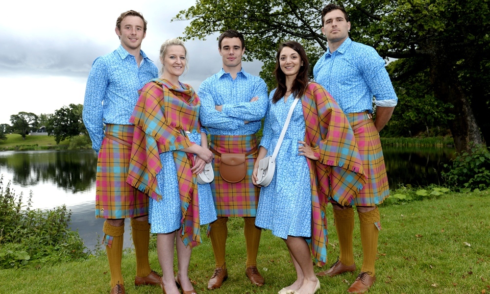 06/07/14
STIRLING UNIVERSITY
Team Scotland athletes (L/R) Scott White, Frania Gillen-Buchert, Lee Jones, Charline Joiner and Sean Lamont show off their new uniform for the opening ceremony of the Glasgow 2014 Commonwealth Games.