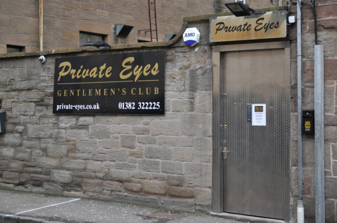The altercation began in the doorway of Private Eyes in Dundee.