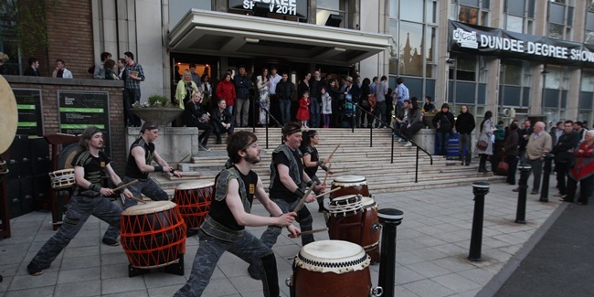 Steve MacDougall, Courier, Duncan of Jordanstone, Perth Road, Dundee. Degree Show. Pictured, the 'Dojo Performance Team' with examples of Taiko Drumming.