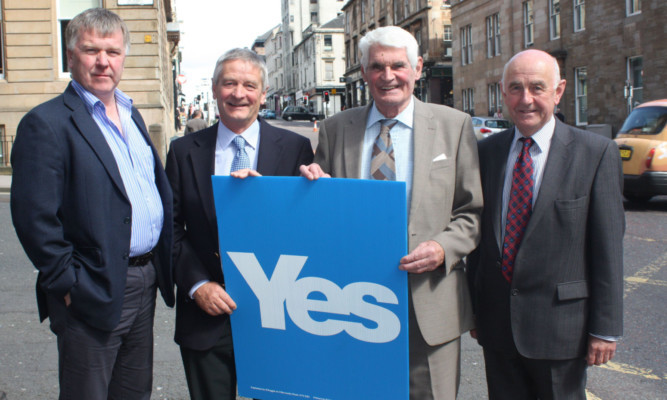 NFUS ex-presidents, from left, Jim Walker, John Kinnaird, John  Cameron and John Ross officially came out in favour of a Yes vote in the independence referendum.