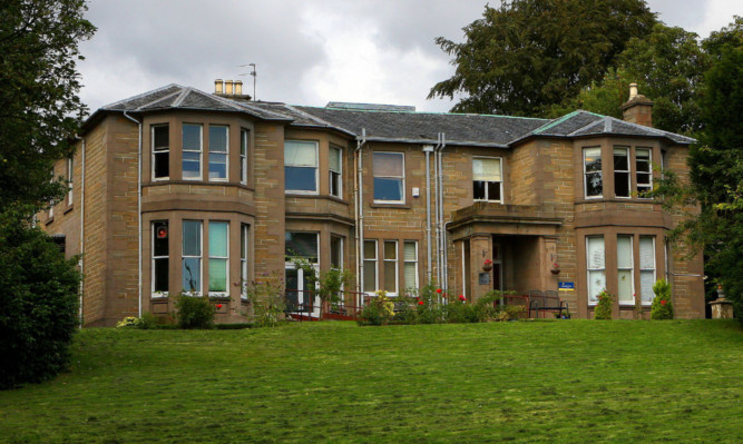 Kris Miller, Courier, 13/08/14. Picture today shows general view of Anton House, also known as the Ogilvie Centre off Forthill Rd in Broughty Ferry, Dundee. The centre has been put on the market.