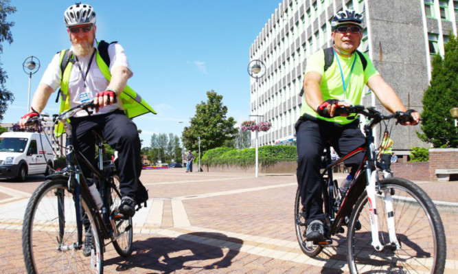 Fife Council environmental officers Bryan Kirk and Alan Bruce.