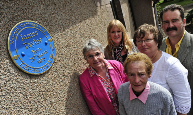 At the birthplace of James Taylor are Frances Humphreys, Jenny Thomson, Prof Angela McCarthy and Tom and Anne Lawson, who own the property.