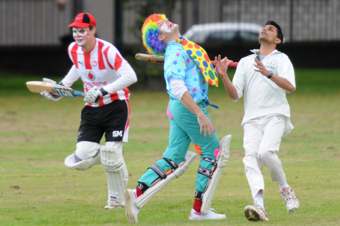 The laughs were plentiful as two Dundee cricket teams faced each other to resurrect a riotous match 135 years ago between a team of clowns from a travelling circus and Mr Pauls Eleven in front of a massive crowd. Sundays game between Norwood and Dundee High School FPs II saw members of the High team adorned in clown costumes, complete with full make-up and massive shoes, raising laughs galore. Read more at www.thecourier.co.uk/1.540949.