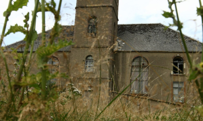 The former Crieff Parish Church.