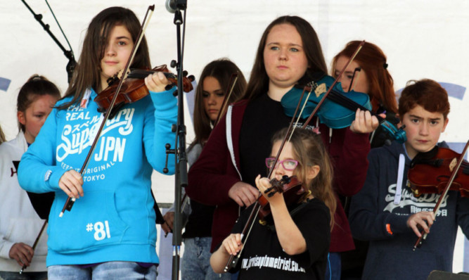 The Tayside Young Fiddlers.