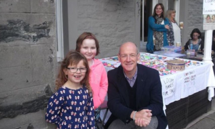 From left: Isla Kennedy, Amber Stewart and John Swinney MSP.