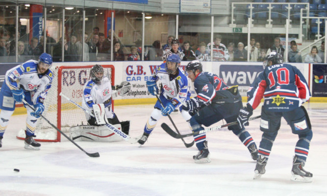 Dundee Stars on the attack during their narrow defeat at the hands of Hull Stingrays at Dundee Ice Arena on Sunday.